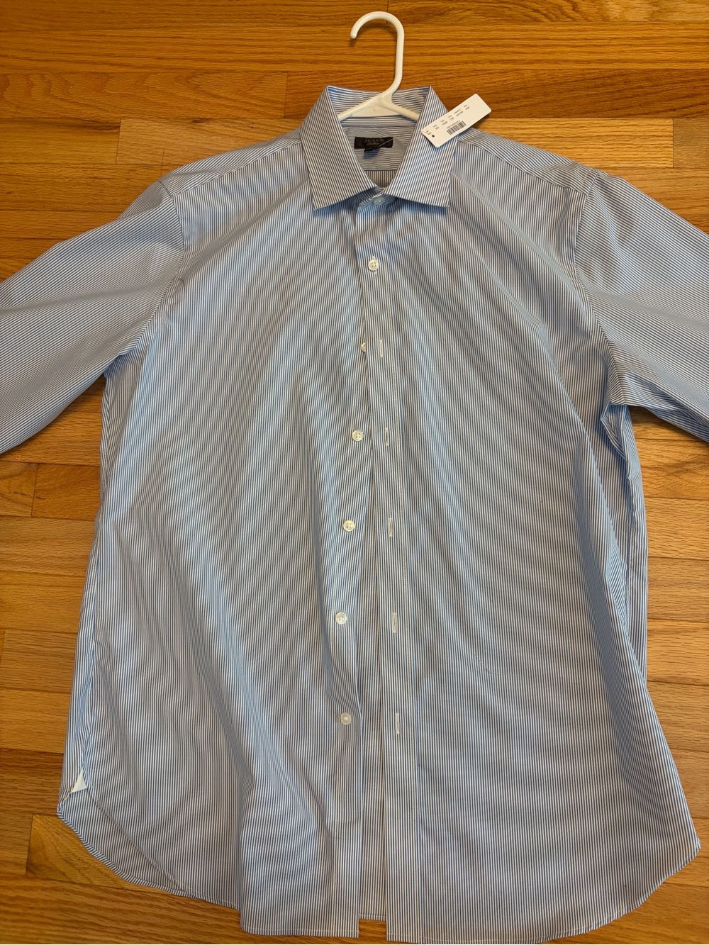 Men's NWT J Crew Light Blue Pinstripe Dress Shirt
